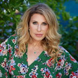 Debbi Dachinger avatar